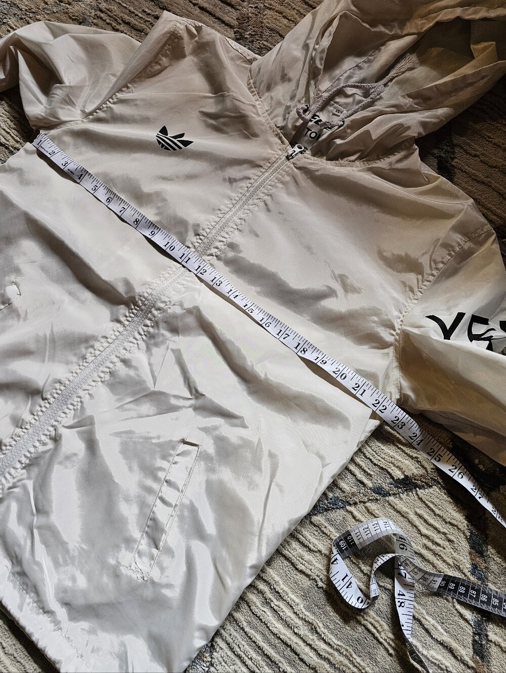 Yeezus Tour White Hooded Windbreaker Jacket with Bold Sleeve Logo - Picture 5 of 9
